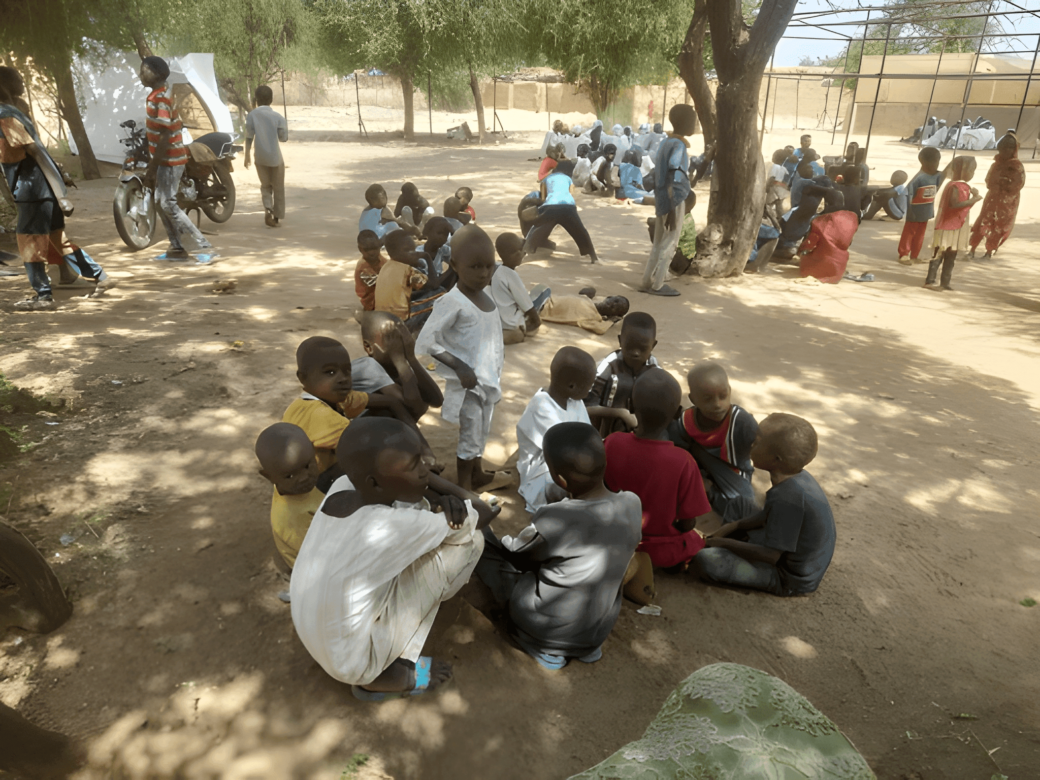 From Hell to the Dark: The journey from El Fasher to Tawilah, leaving a burning home, facing an uncertain future, and struggling with severe constraints.